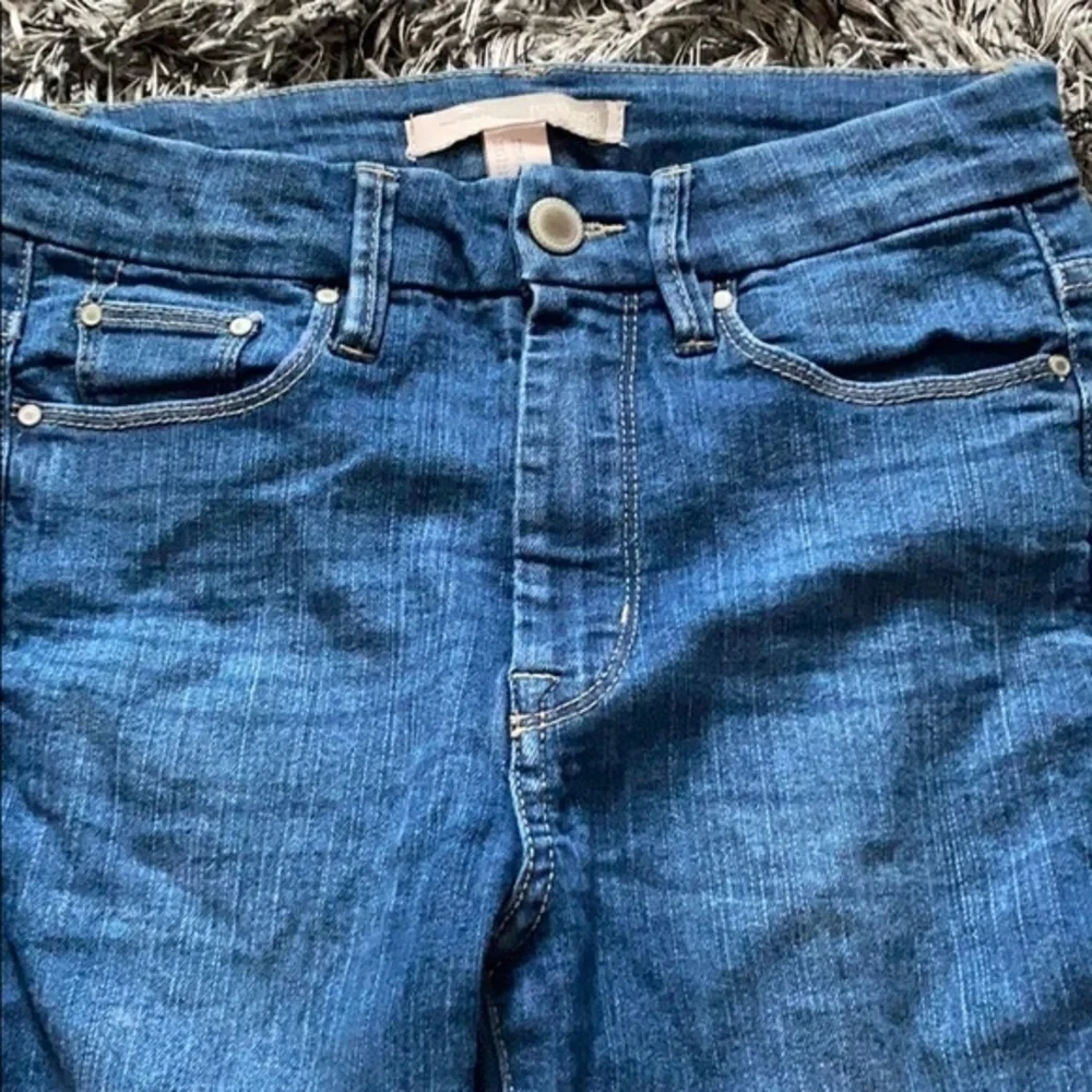 Forever 21 contemporary denim high waisted 24 EUC.